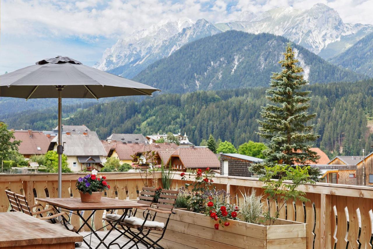 Ferienhaeuser Gerhart Haus im Ennstal Bagian luar foto