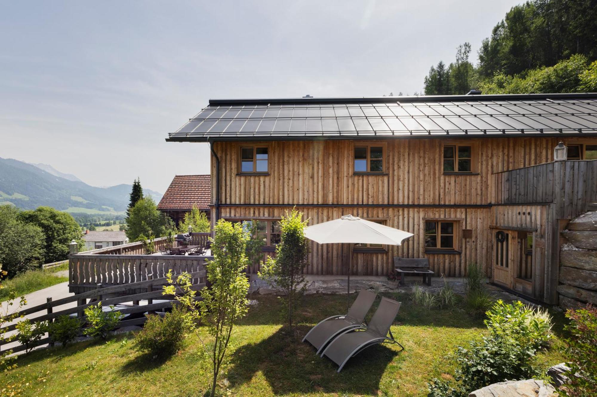 Ferienhaeuser Gerhart Haus im Ennstal Bagian luar foto